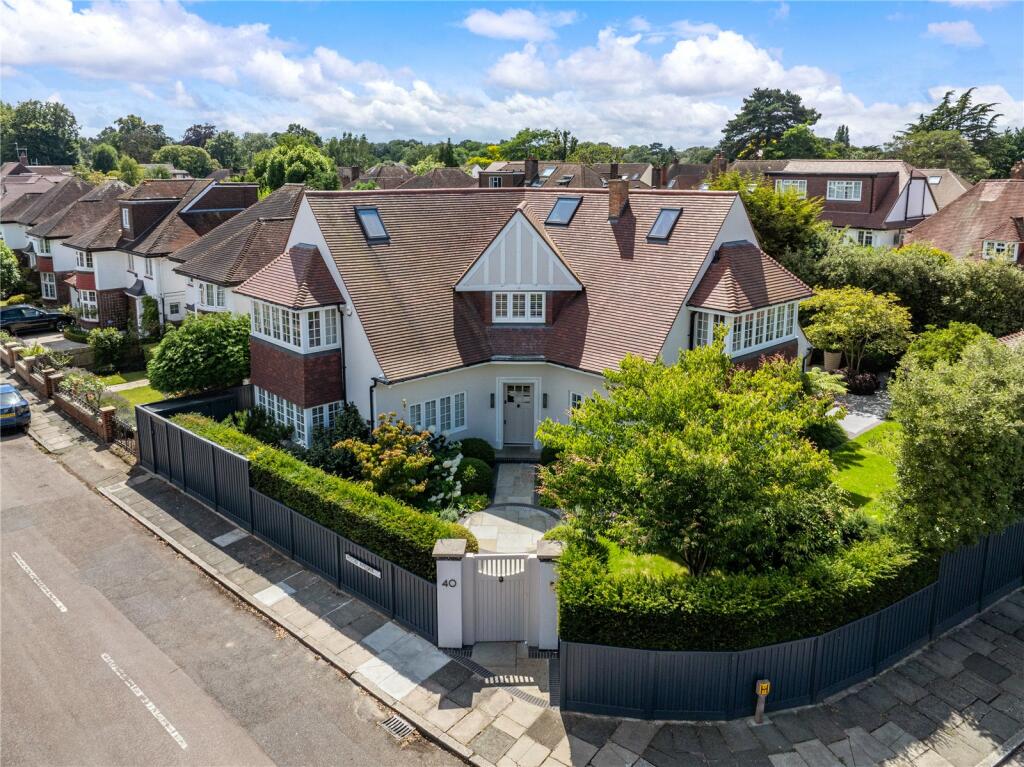 Main image of property: York Avenue, East Sheen, SW14