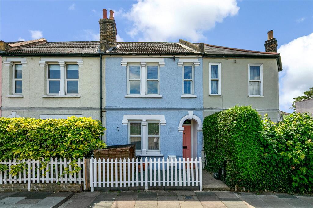 Main image of property: South Worple Way, East Sheen, SW14