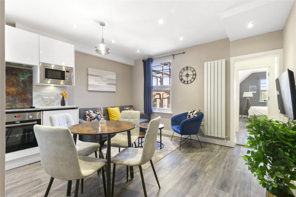 Main image of property: Upper Richmond Road West, East Sheen, SW14