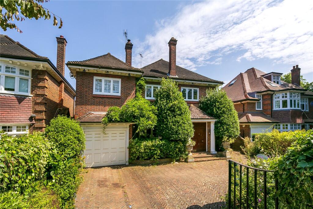 Main image of property: Sheen Lane, East Sheen, SW14