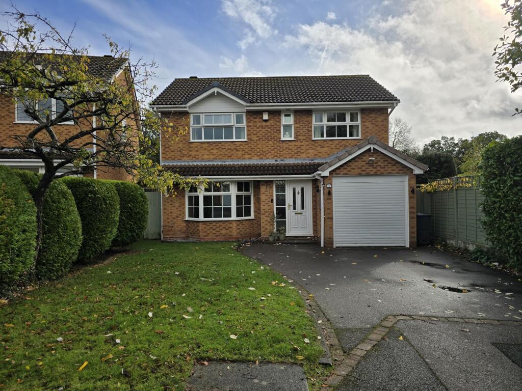 Main image of property: Glenfield Close, Sutton Coldfield, Sutton Coldfield, B76
