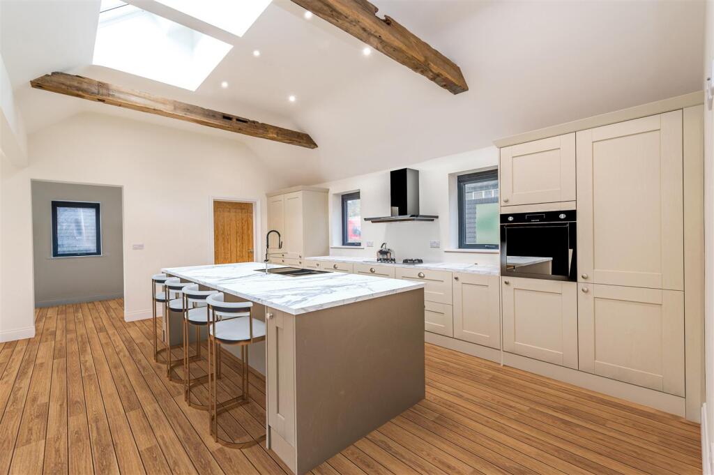 Additional property image - The Black Barn, Coppins Yard, Colne Engaine