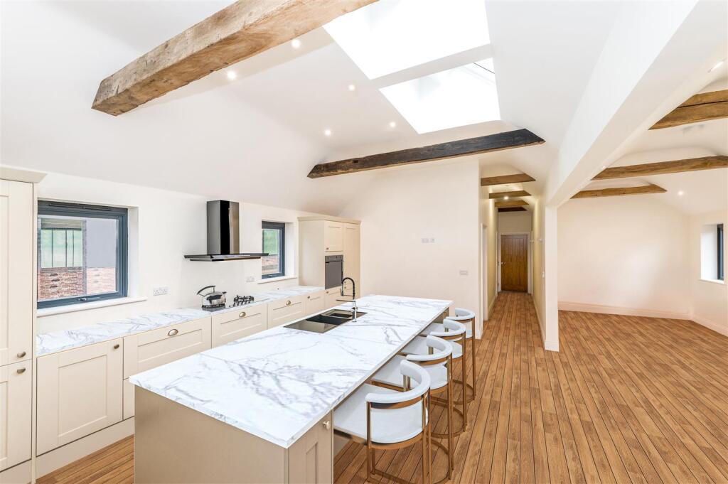 Additional property image - The Black Barn, Coppins Yard, Colne Engaine
