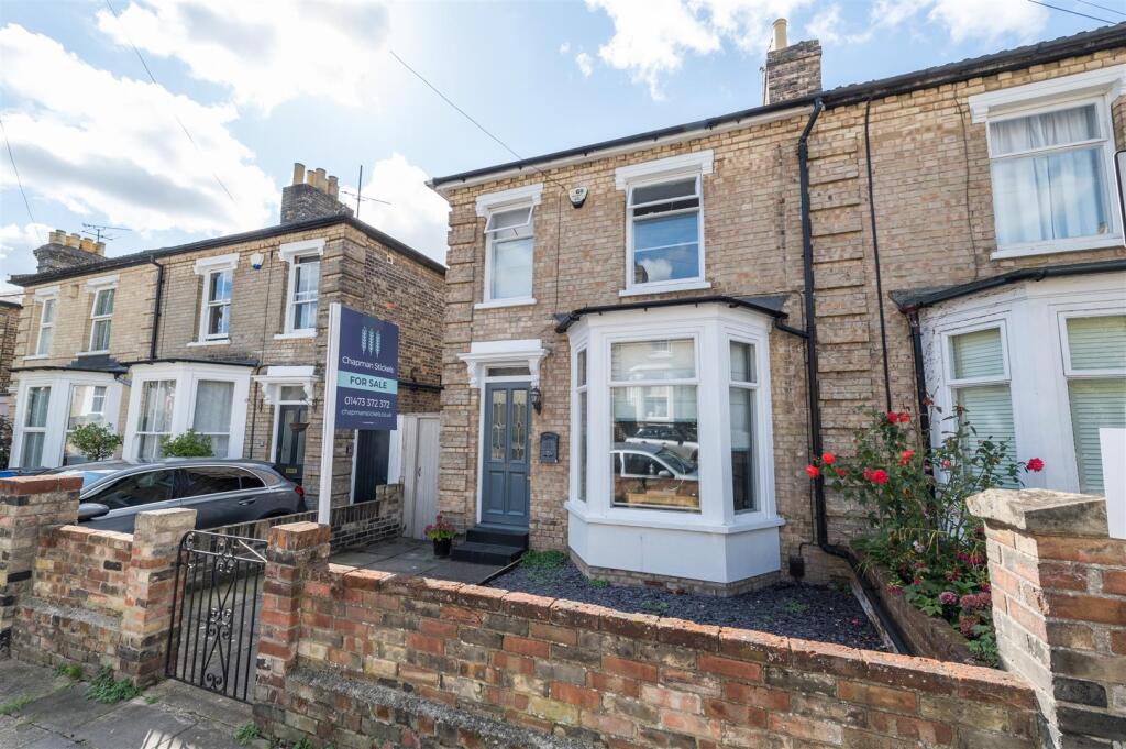 Main image of property: 37 Alpe Street, Ipswich