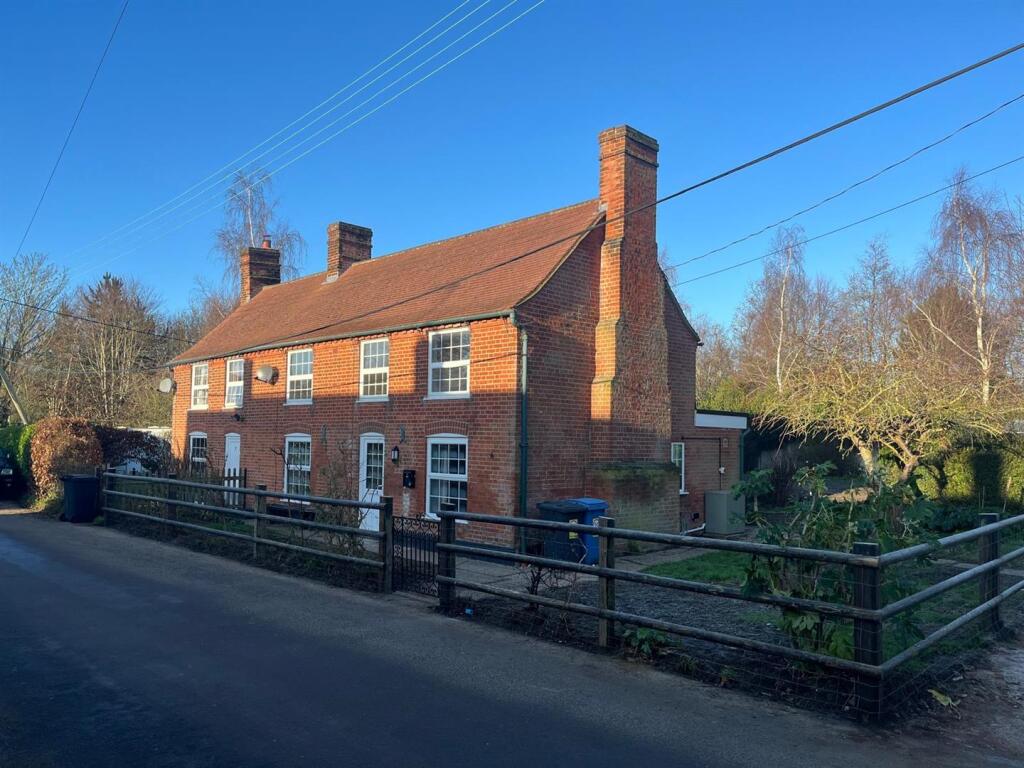 Main image of property: The Street, Freston, Ipswich