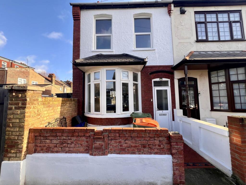 Main image of property: Beverley Road, London, E6 3LH