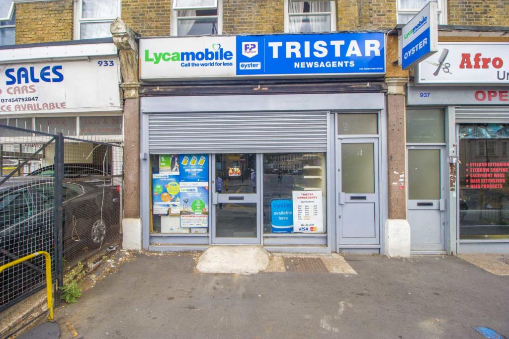 Commercial property for rent in Romford Road, London, E12