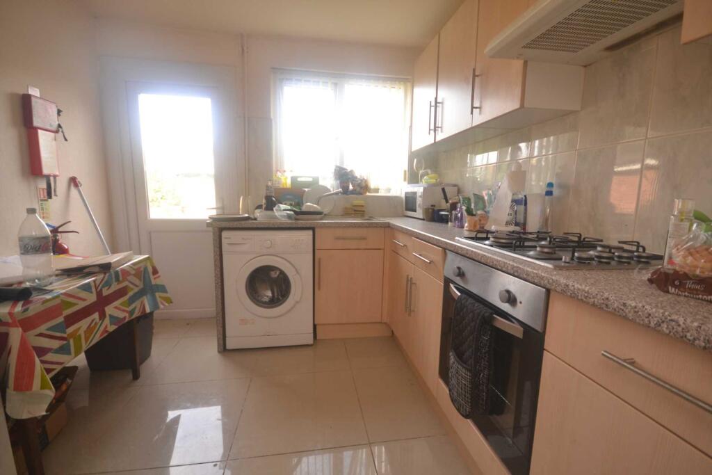 Main image of property: Donnington Gardens, Reading