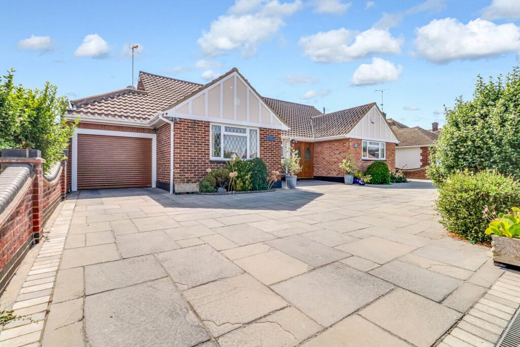 Main image of property: St James Avenue, Thorpe Bay, SS1