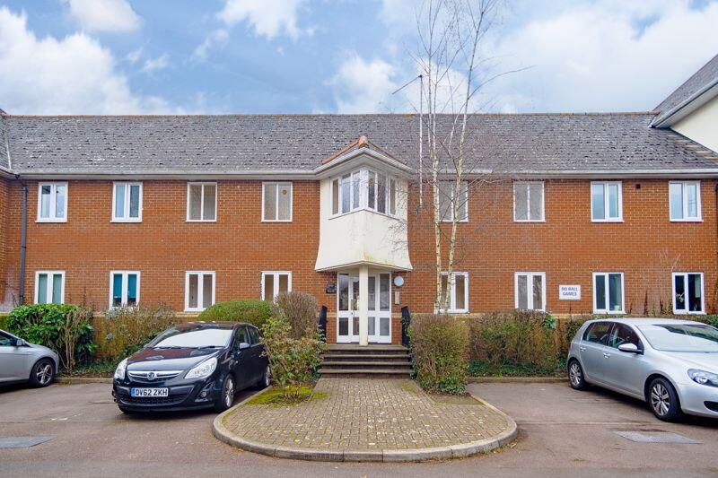 Main image of property: Walsingham Close, Hatfield