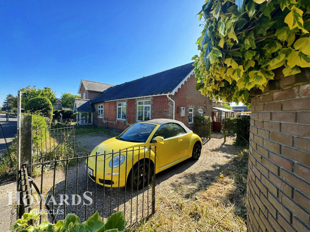 Main image of property: Loddon Road, Beccles