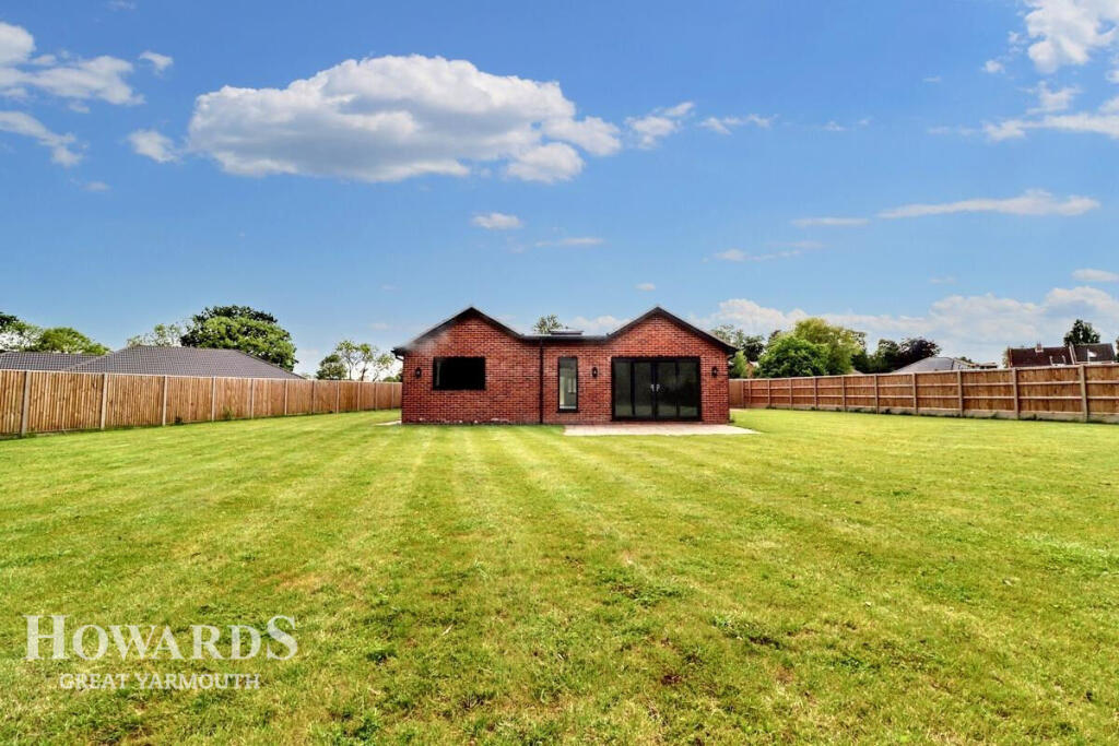 Main image of property: Autumn Close, Fleggburgh