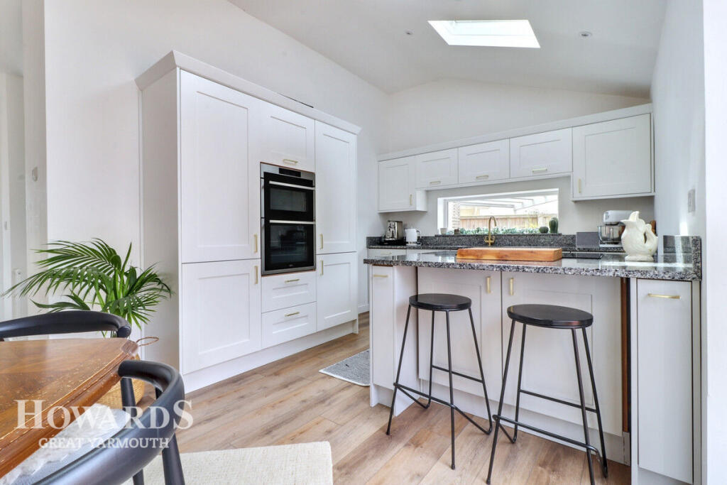 Main image of property: Meadow Rise, Hemsby