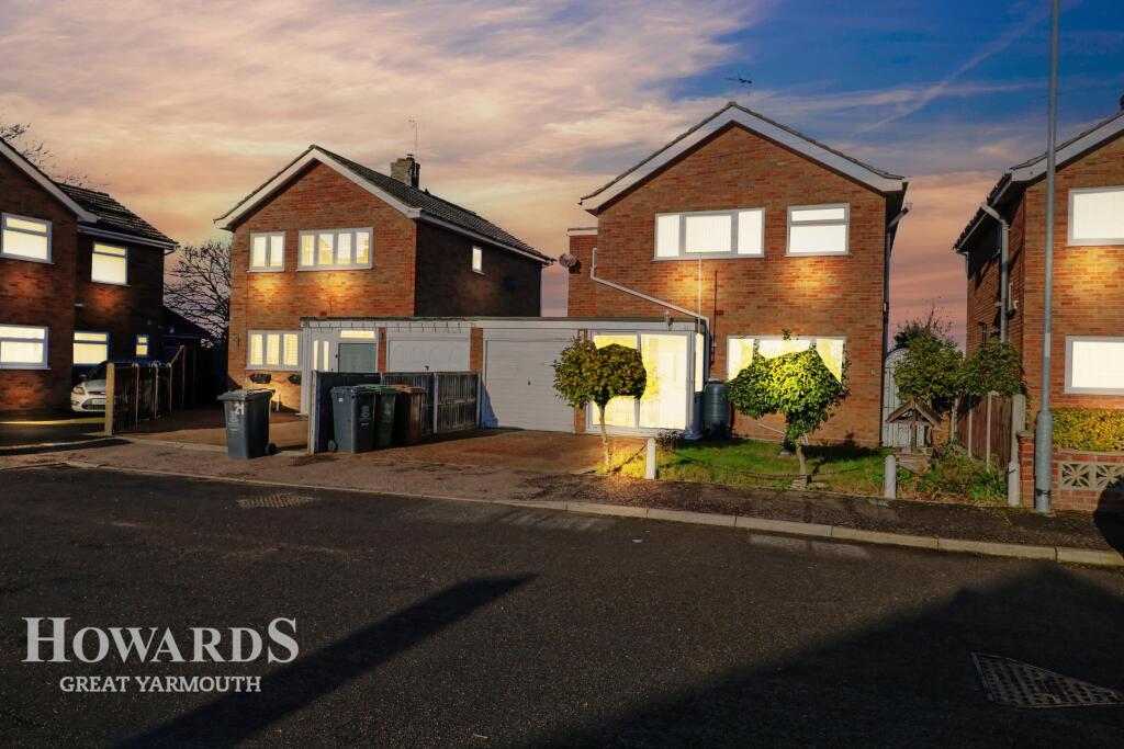 Main image of property: The Close, Hemsby