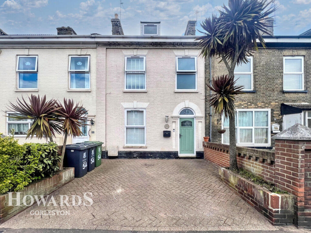 Main image of property: High Road, Gorleston
