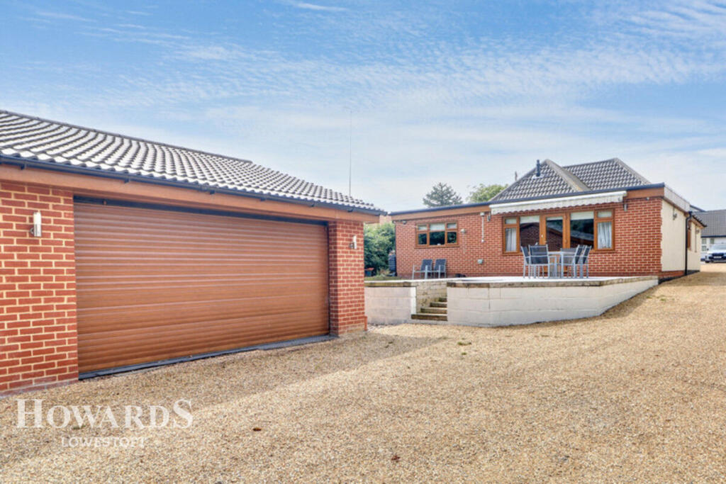 Main image of property: Chestnut Avenue, Oulton Broad