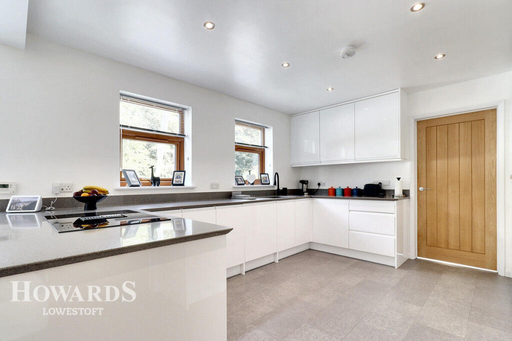 Main image of property: Chestnut Avenue, Oulton Broad