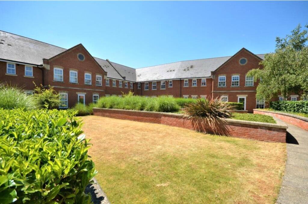 Main image of property: Florey Gardens, High Street, Aylesbury
