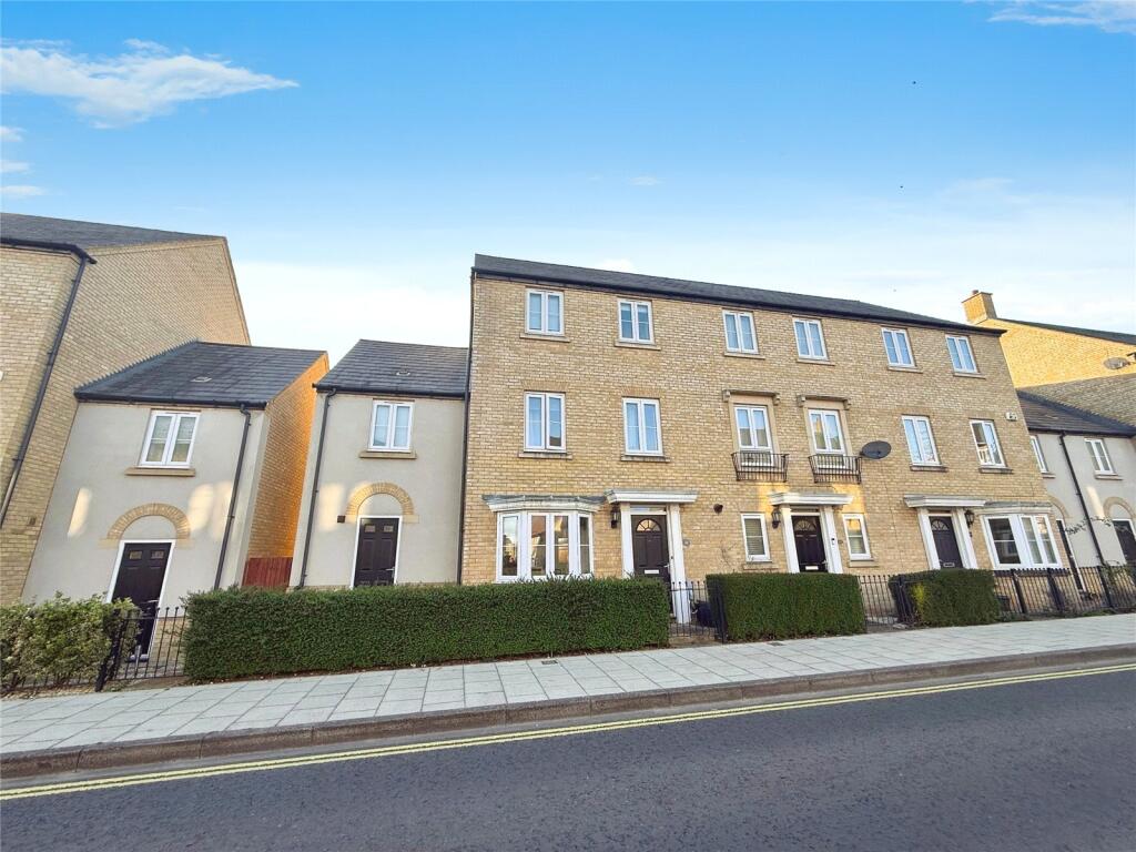 Main image of property: Whitelands Way, Bicester, Oxfordshire