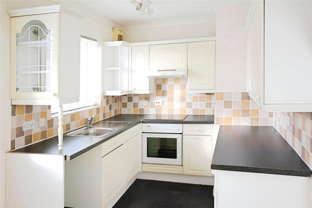 Main image of property: Heron Drive, Bicester, Oxfordshire