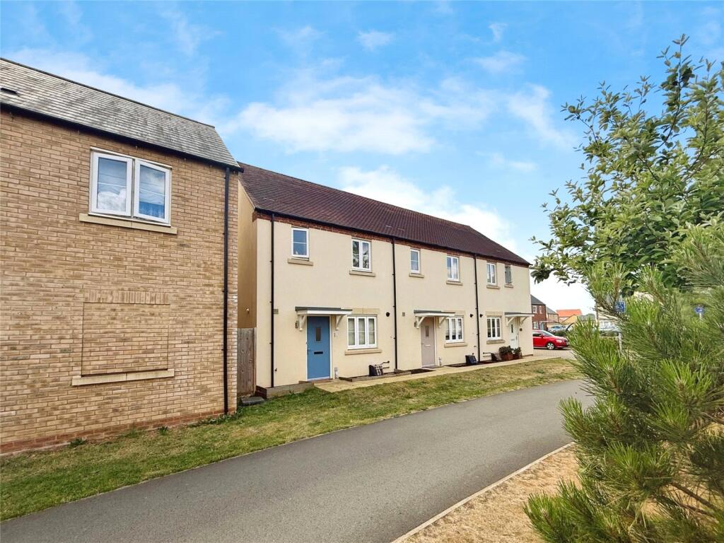 Main image of property: Salisbury Walk, Bicester, Oxfordshire