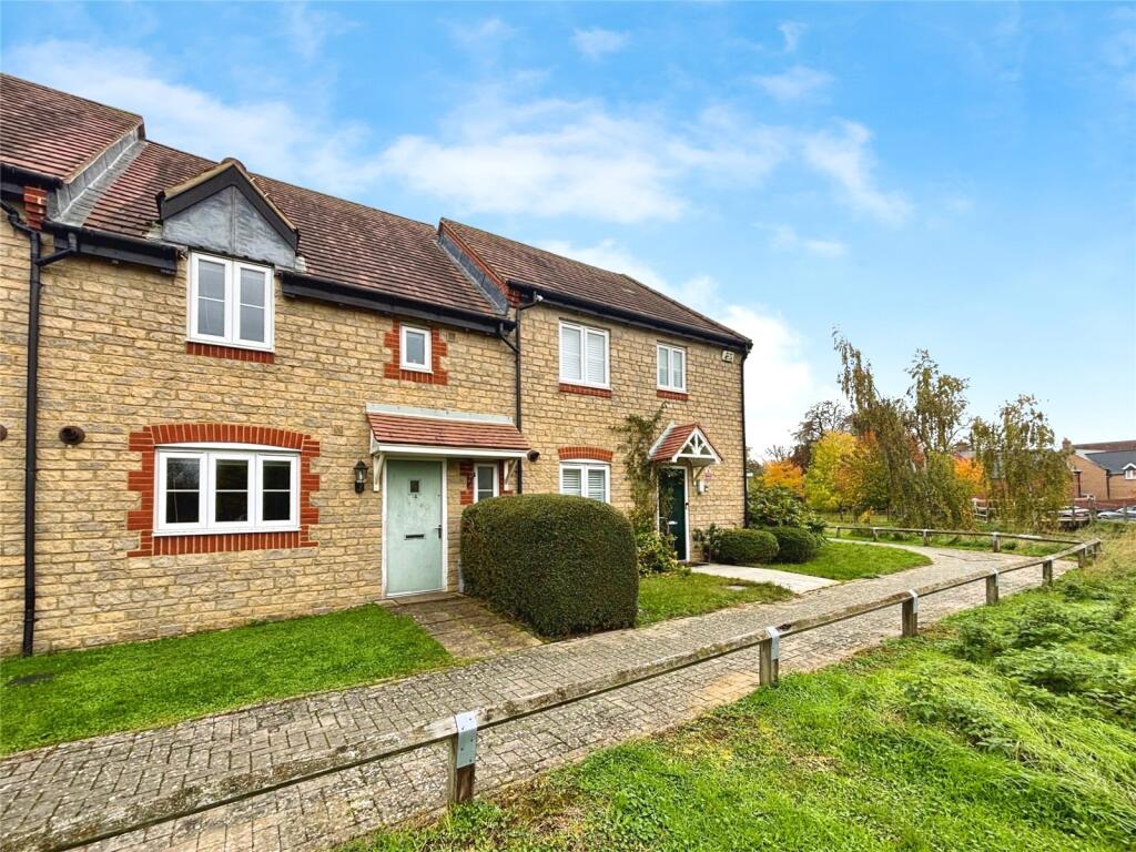 Main image of property: Goodwood Close, Bicester, Oxfordshire