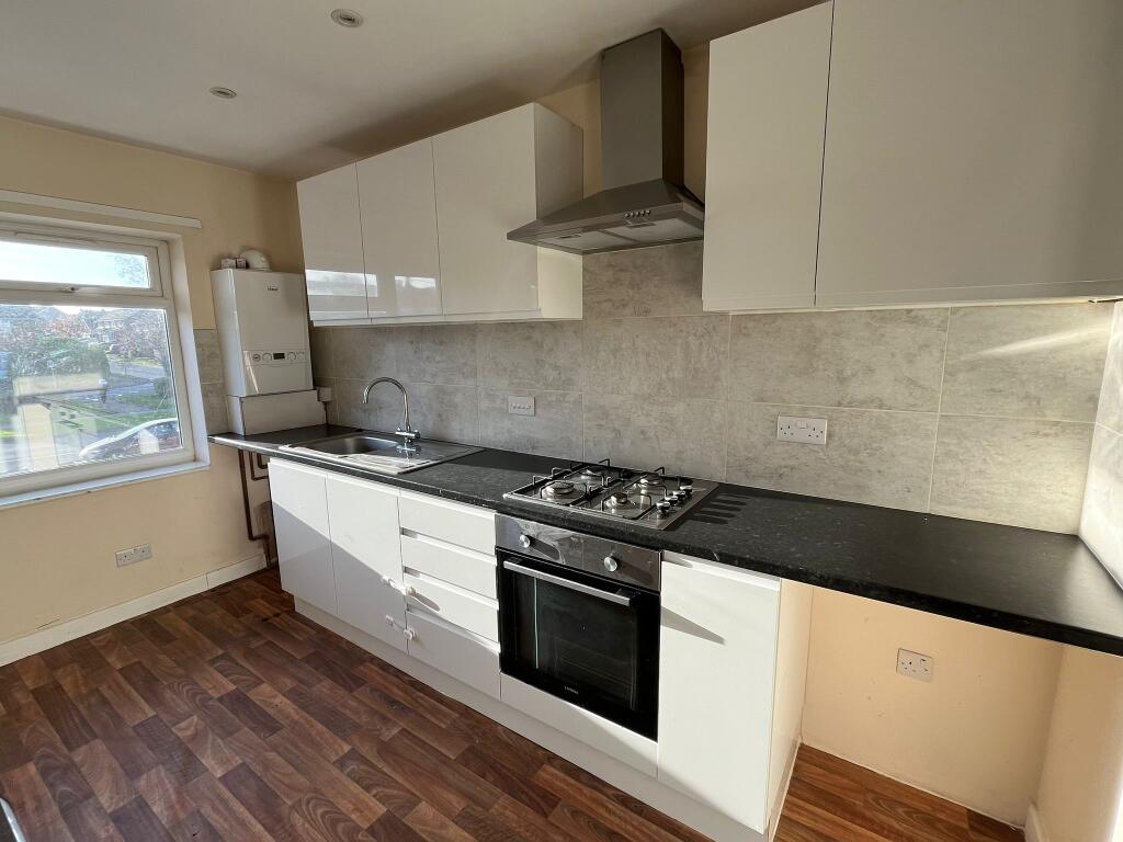 Main image of property: London Road, Dunstable, LU6