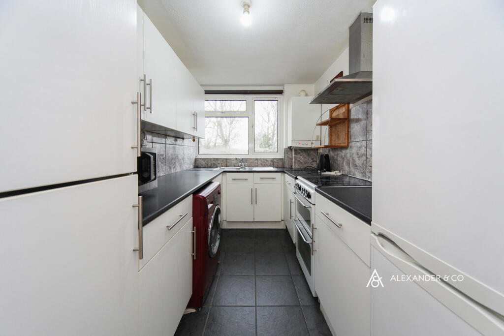Main image of property: Neptune Square, Houghton Regis, Dunstable, LU5