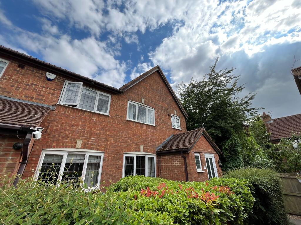 Main image of property: Badgers Gate, Dunstable, LU6