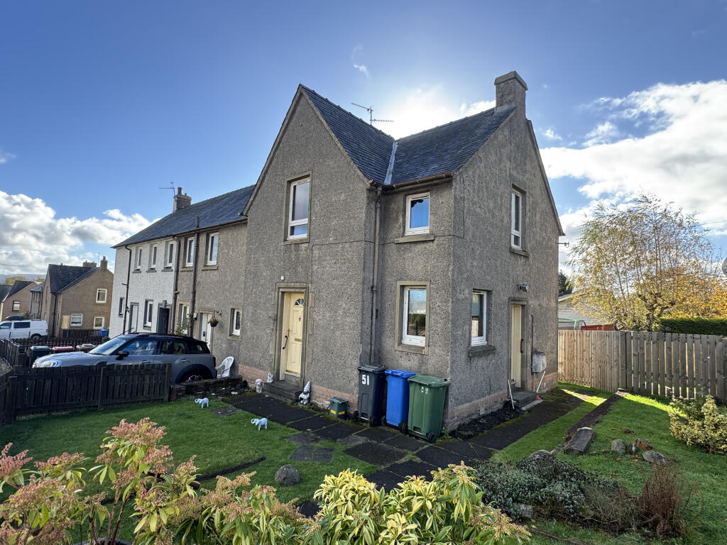 Main image of property: 51 Glebe Avenue, Uphall, Broxburn, West Lothian, EH52 6DX