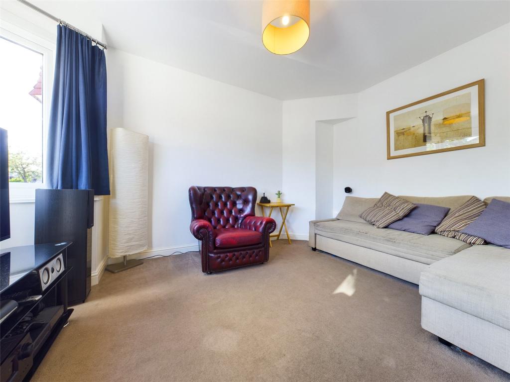 3 bedroom terraced house for sale in Windsor Avenue, Worcester, Worcestershire, WR2