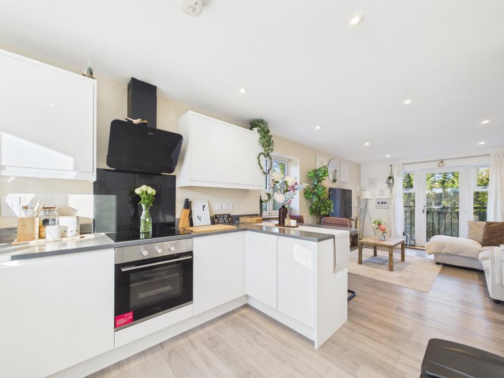 Main image of property: Hadley Place, Worcester, Worcestershire, WR2