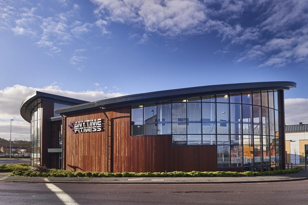 2 bedroom semidetached house for sale in West Centre Way, Telford