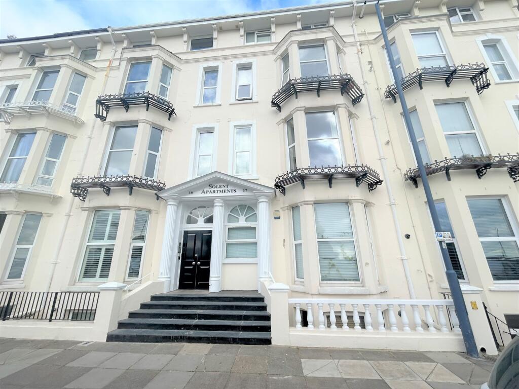 2 bedroom flat for rent in 16-17 South Parade, Southsea, Portsmouth, PO5