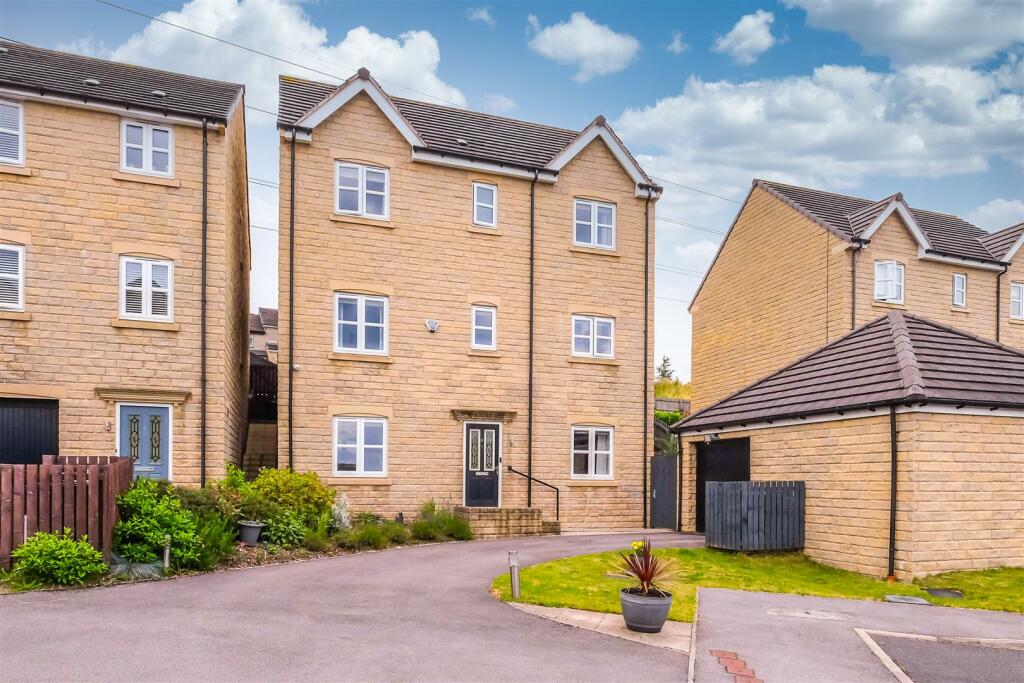 Main image of property: Pye Road, Huddersfield