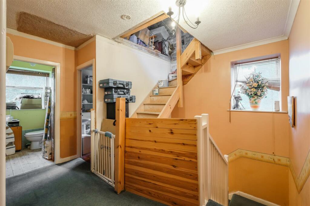 Additional property image - Sal Royd Road, Low Moor, Bradford