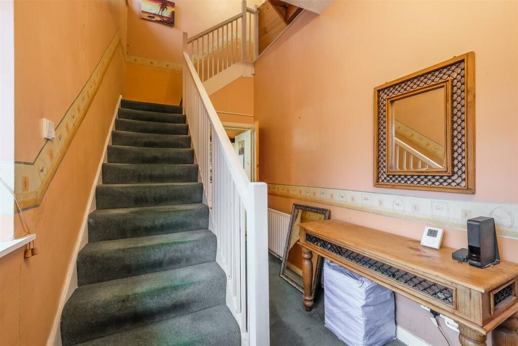 Additional property image - Sal Royd Road, Low Moor, Bradford