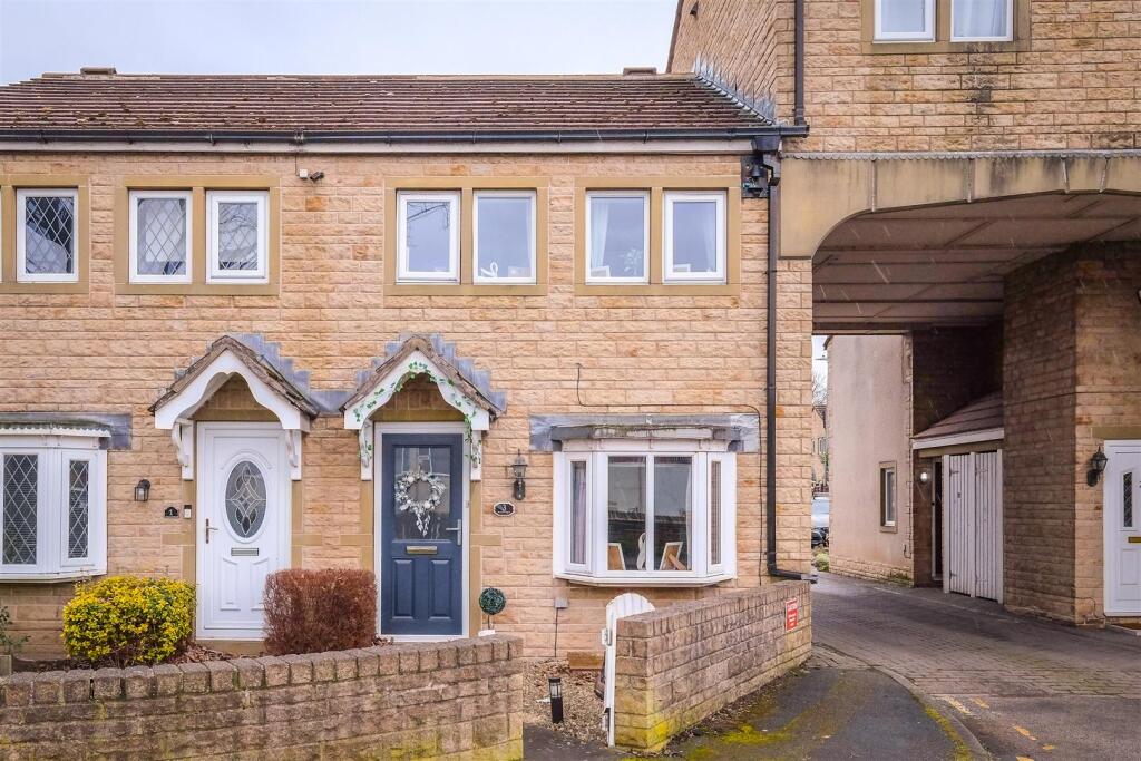 Main image of property: Russet Fold, Liversedge, WF15