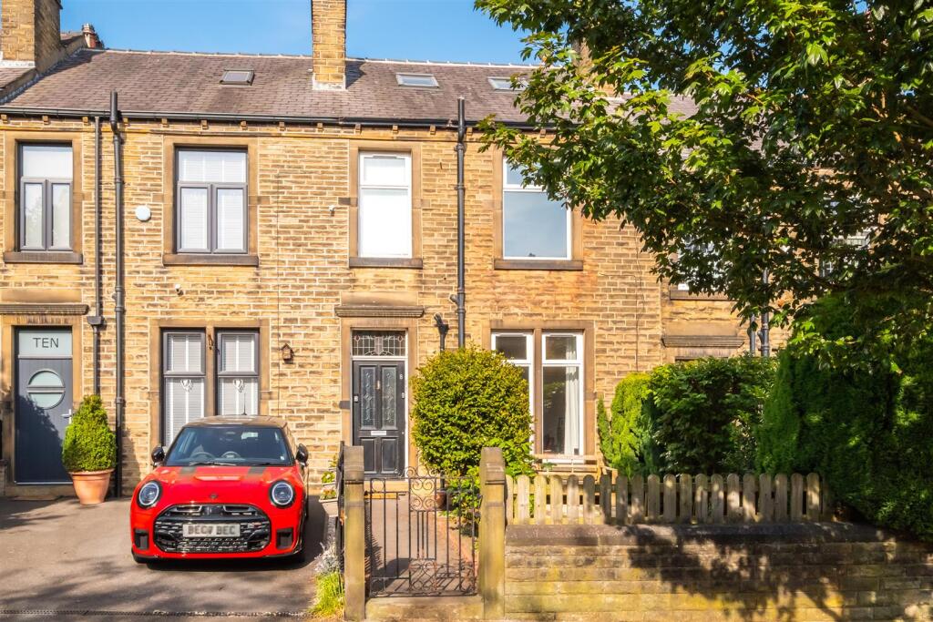 Main image of property: Elmfield Road, Huddersfield, HD2