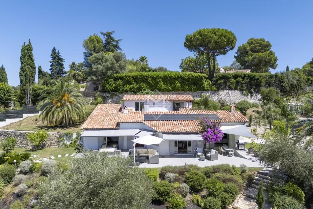 Main image of property: Provence-Alps-Cote d`Azur, Alpes-Maritimes, Mougins