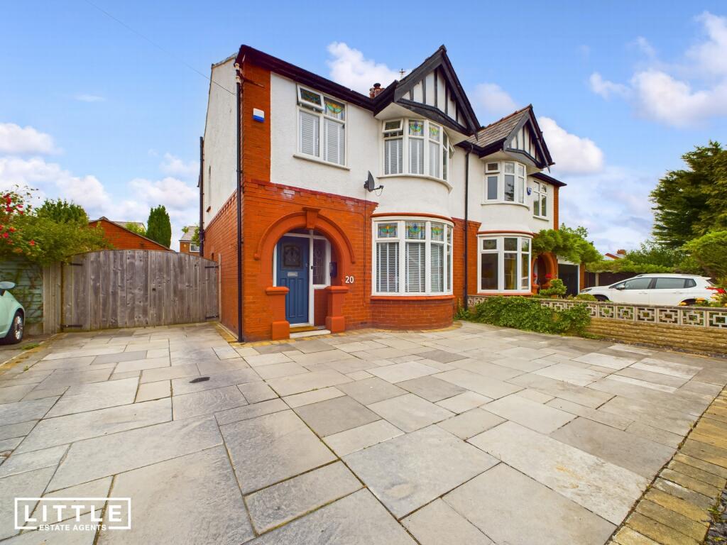 3 bedroom semidetached house for sale in Park Avenue, Eccleston Park, L34