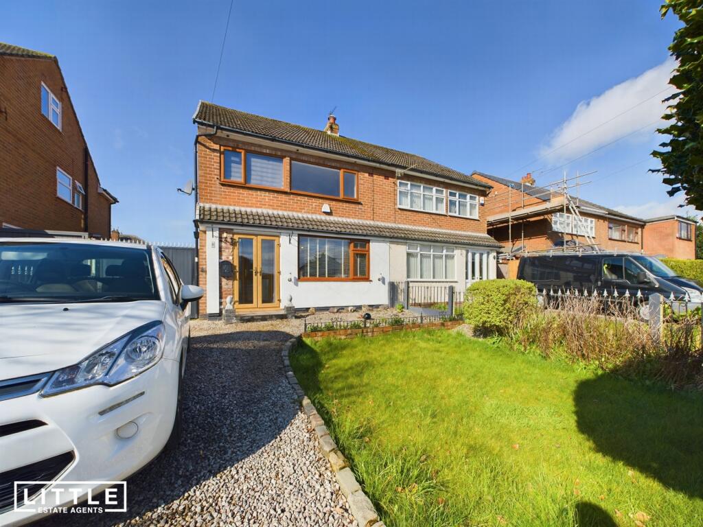 3 bedroom semidetached house for sale in Ludlow Drive, Ormskirk, L39