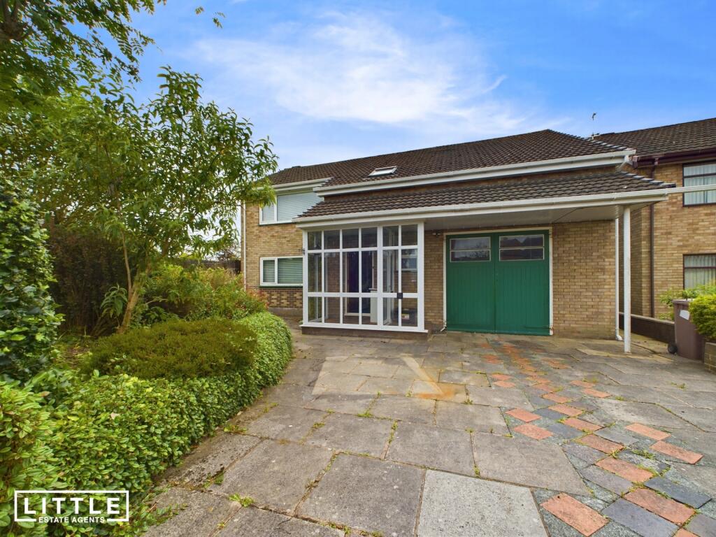 4 bedroom detached house for sale in Scarisbrick Road, Rainford, WA11