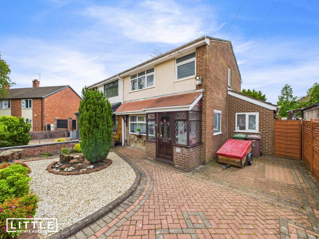Main image of property: Billinge Crescent, St. Helens, WA11