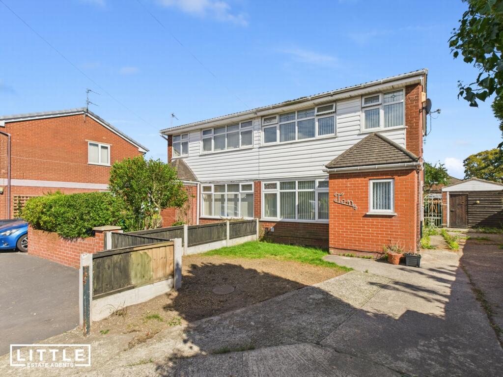 Main image of property: Scholes Park, St. Helens, WA10