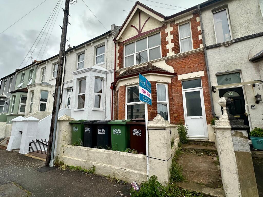 4 bedroom terraced house