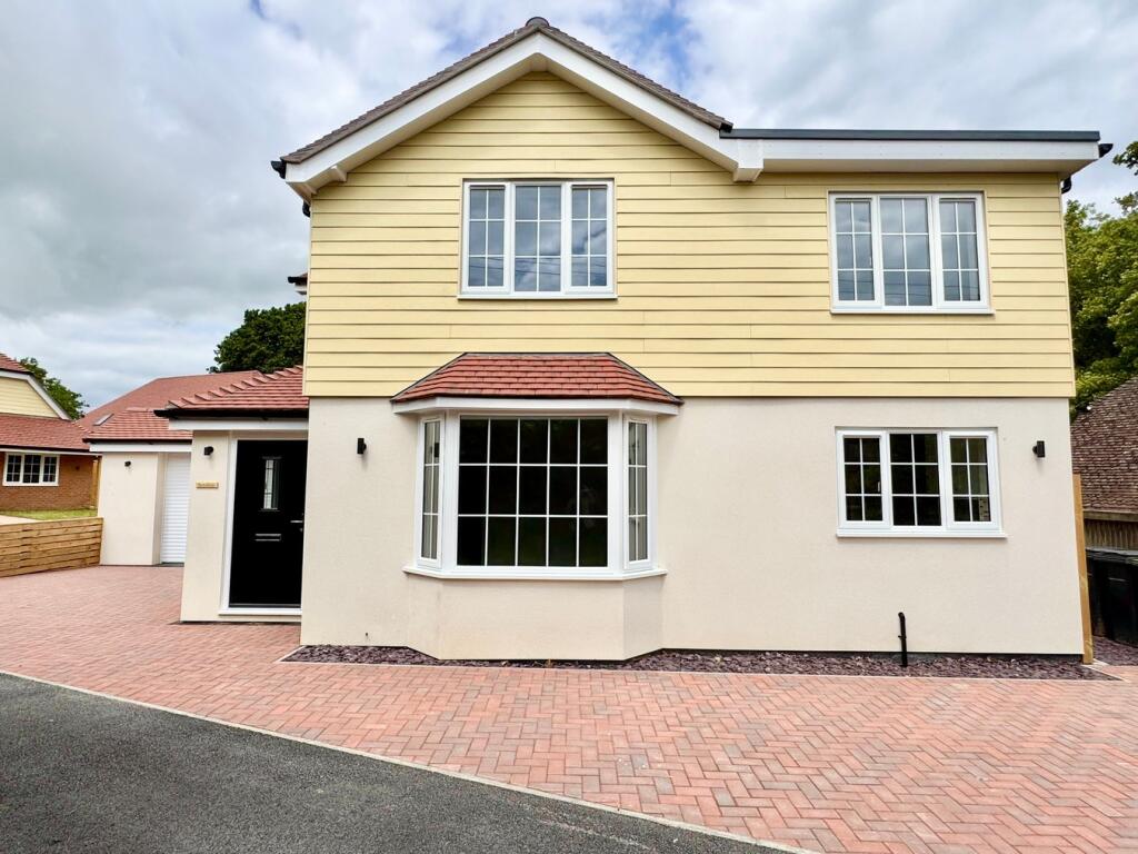 Main image of property: Sandhurst Lane, Bexhill-on-Sea, TN39