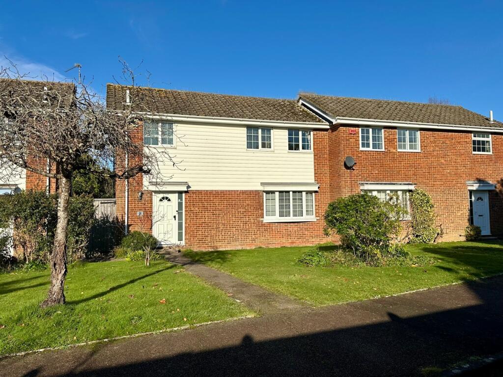 Main image of property: Heighton Close, Bexhill-on-Sea, TN39