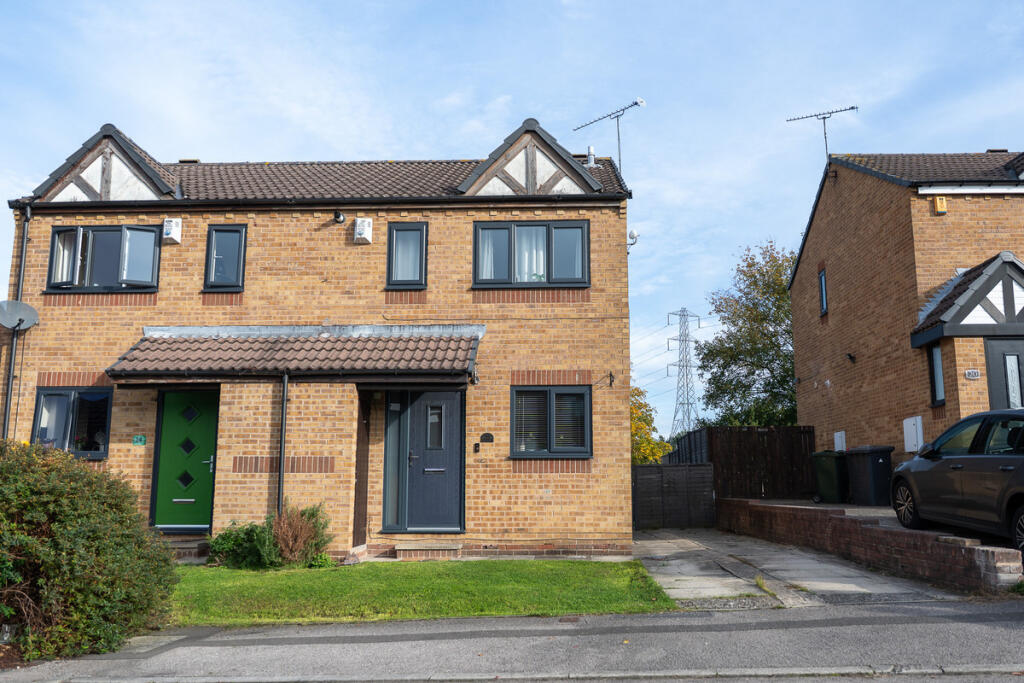 3 bedroom semi-detached house
