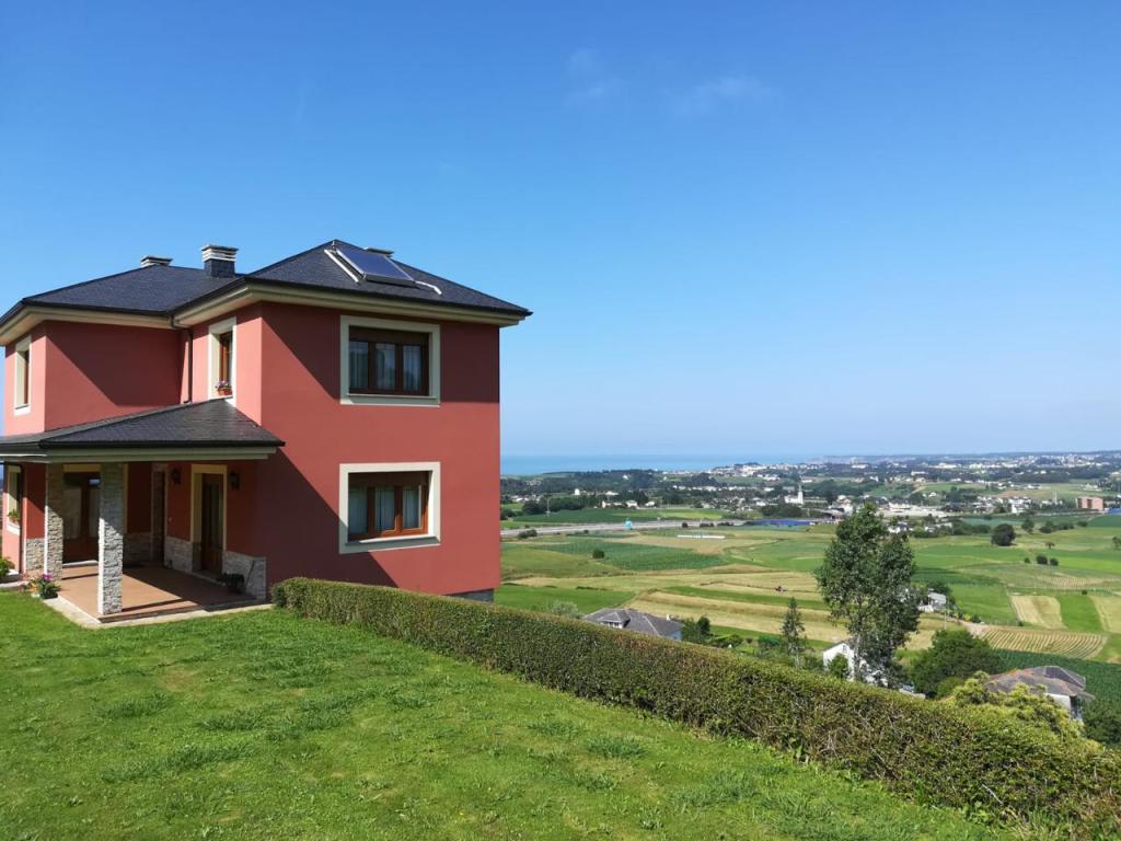 4 bedroom manor house for sale in Asturias, Spain